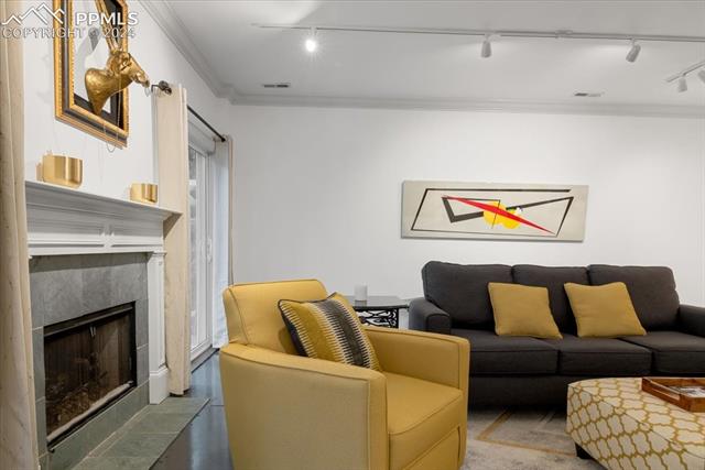 1525 Old Stage Road