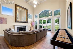 1525 Old Stage Road
