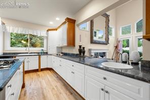 1525 Old Stage Road