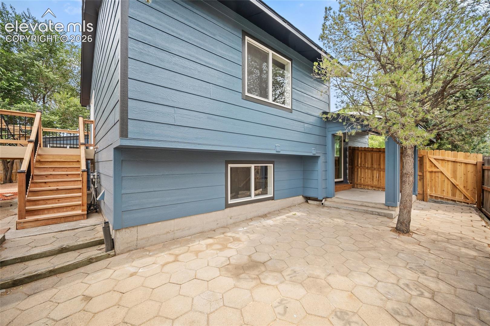 2870 Mirage Drive