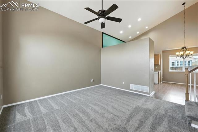 6944 Vista Circle