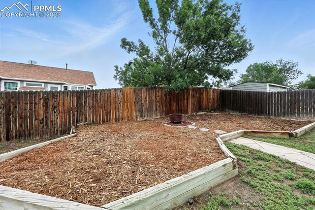 6944 Vista Circle