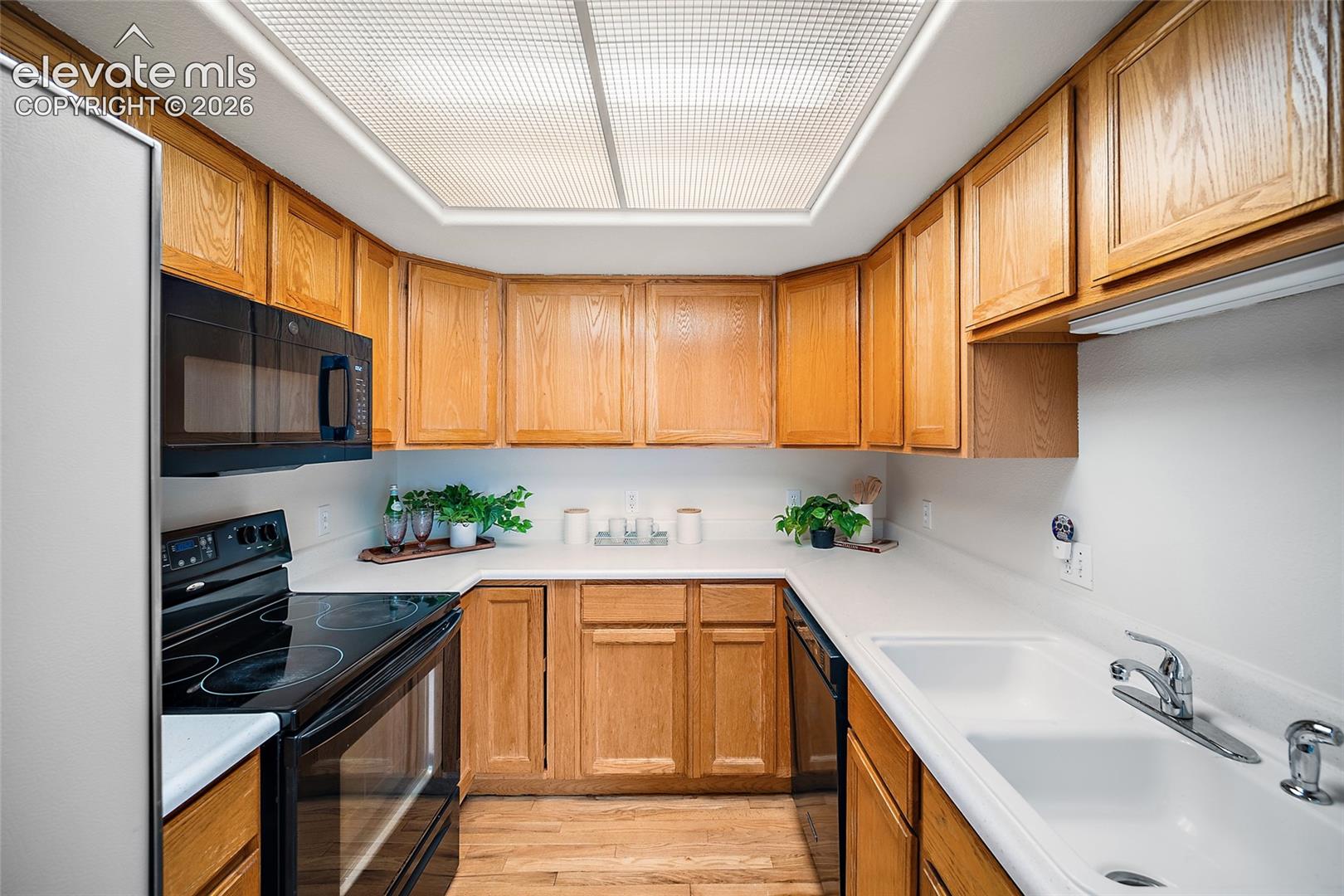 2440 Hamlet Lane Unit: B