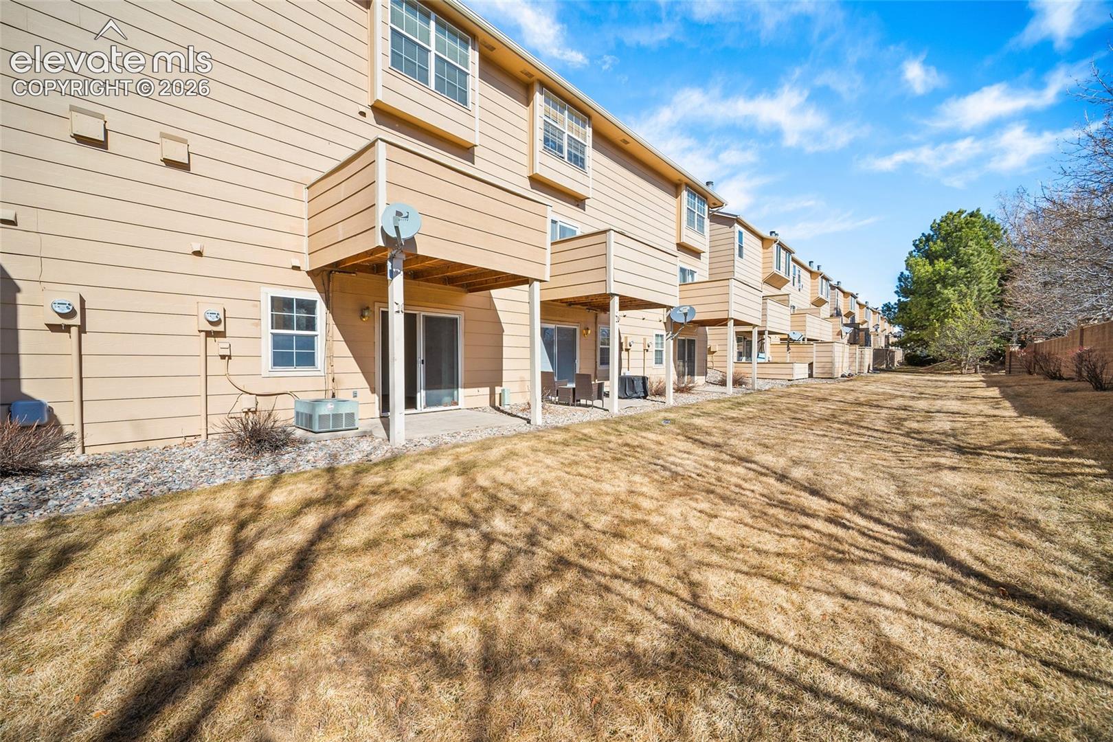 2440 Hamlet Lane Unit: B