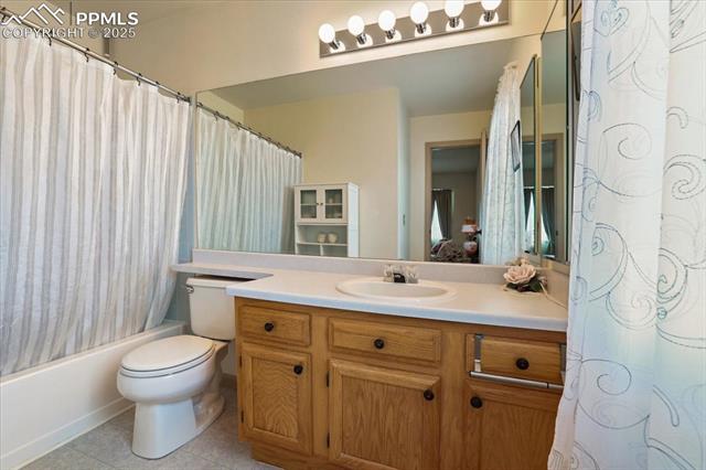 1125 Pipestone Court