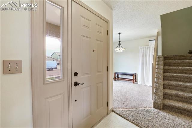 1125 Pipestone Court