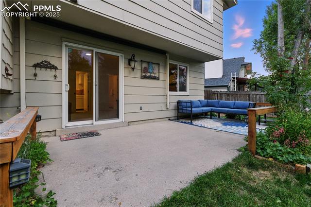 4956 Horseshoe Bend Street
