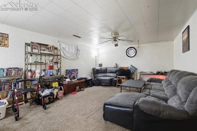 834 Tia Juana Street