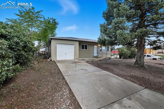 834 Tia Juana Street