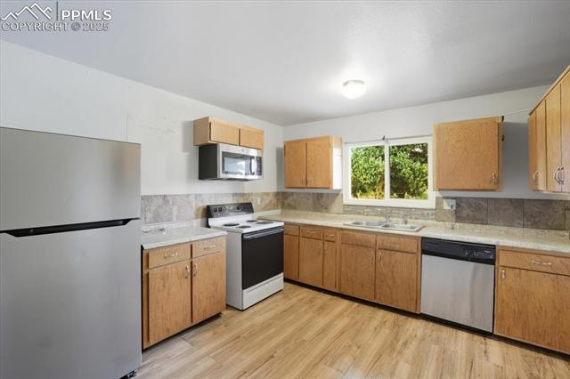 834 Tia Juana Street