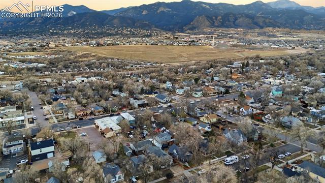 1011 W Pikes Peak Avenue