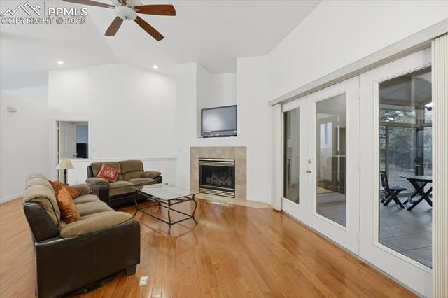 10 Desert Inn Way