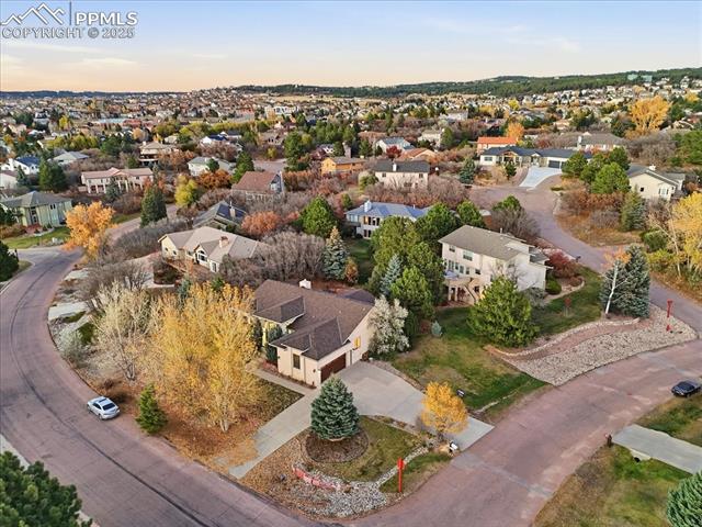 10 Desert Inn Way