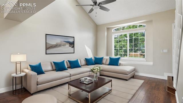 4926 Herndon Circle