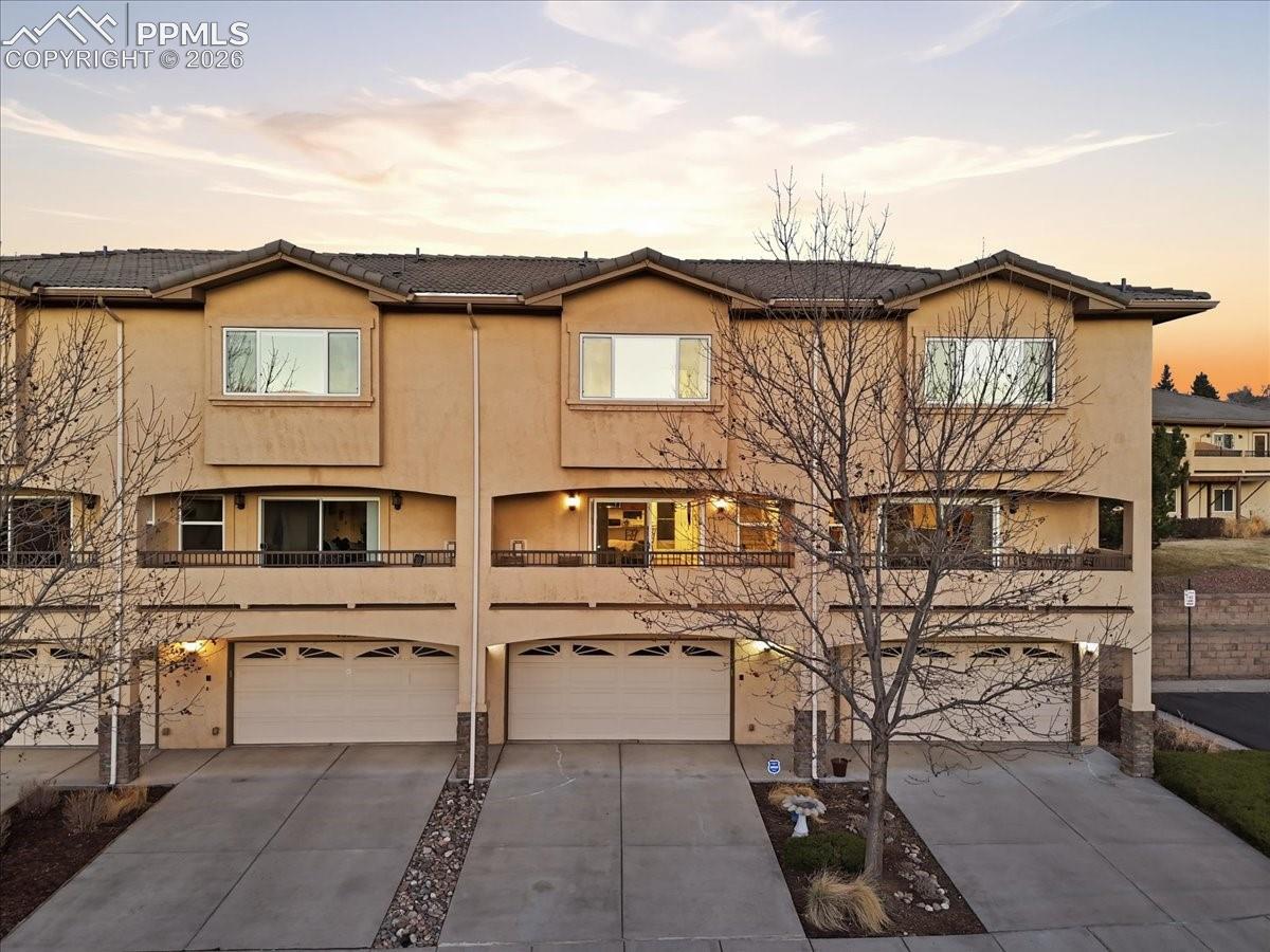 4317 Sammers View