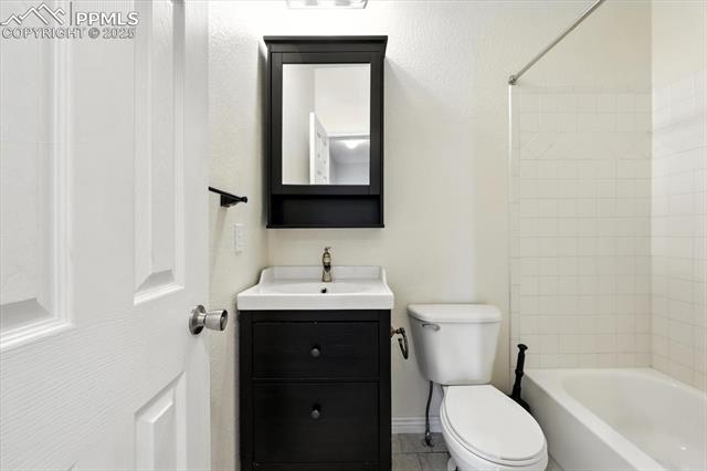 7751 Menagerie Lane