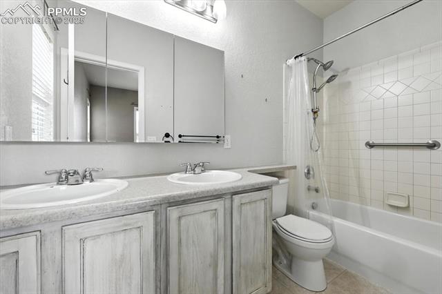 7751 Menagerie Lane