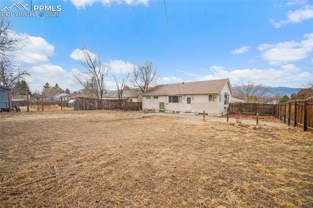 1133 Farragut Avenue