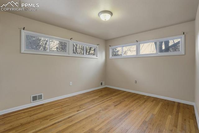 1133 Farragut Avenue