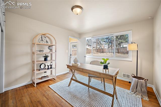 1133 Farragut Avenue