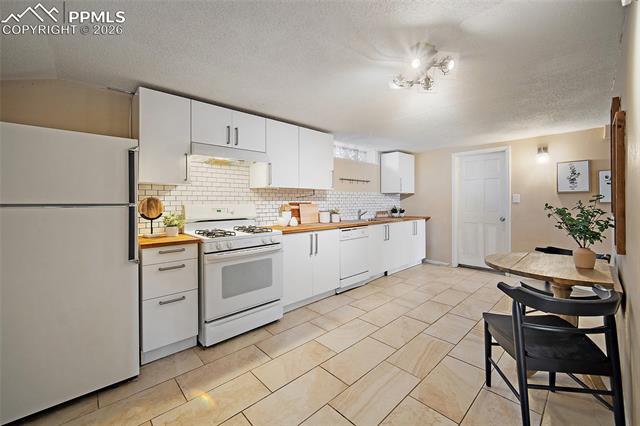 1133 Farragut Avenue