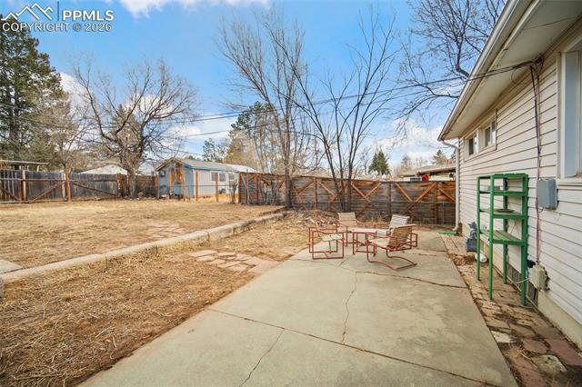 1133 Farragut Avenue