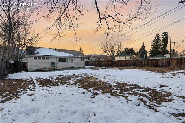 1133 Farragut Avenue