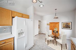 7215 Mount Higgins Heights