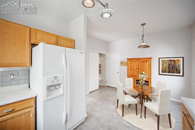 7215 Mount Higgins Heights