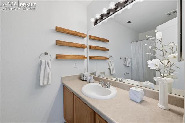 2711 Brooksedge View