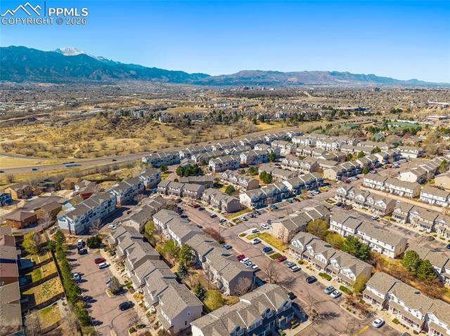 2711 Brooksedge View