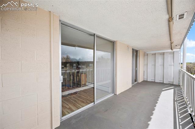 900 Saturn Drive 702
