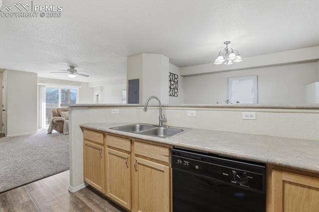 2280 E La Salle Street 103