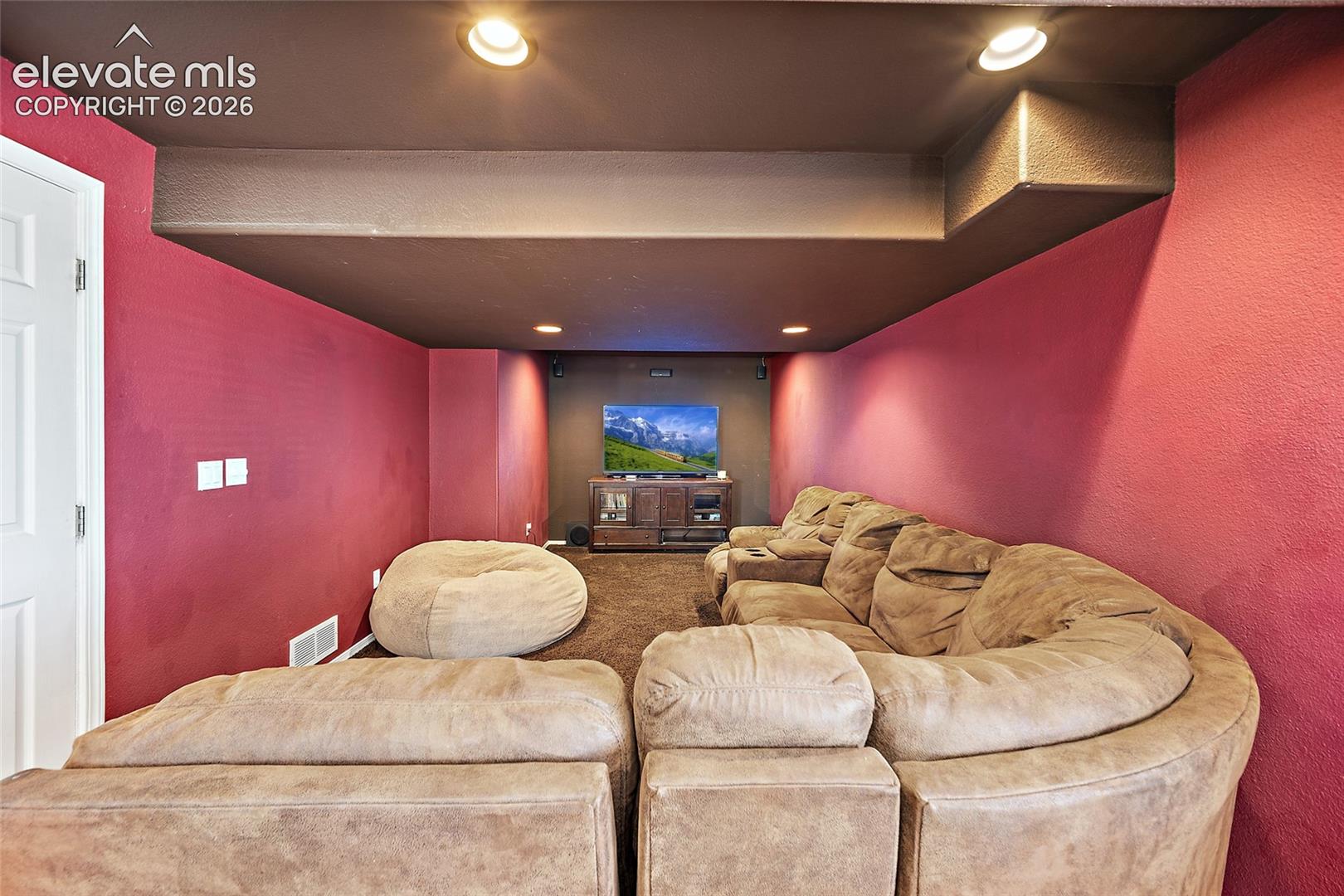 9582 Rockingham Drive