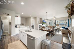 7095 Fauna Glen Drive