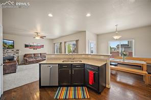 10406 Mt Columbia Drive