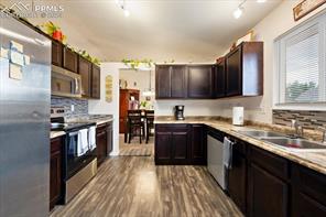7126 Oxmoor Lane