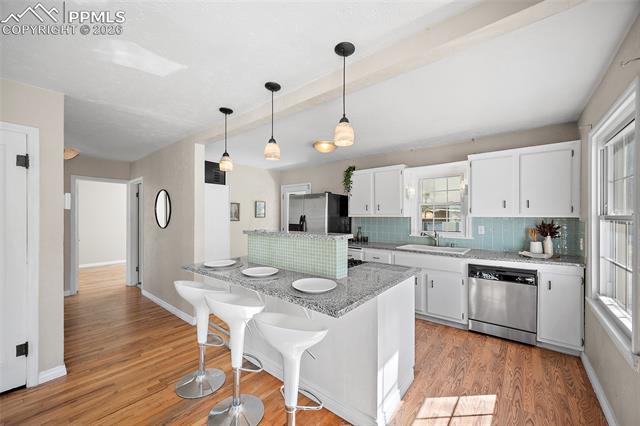 527 W San Miguel Street