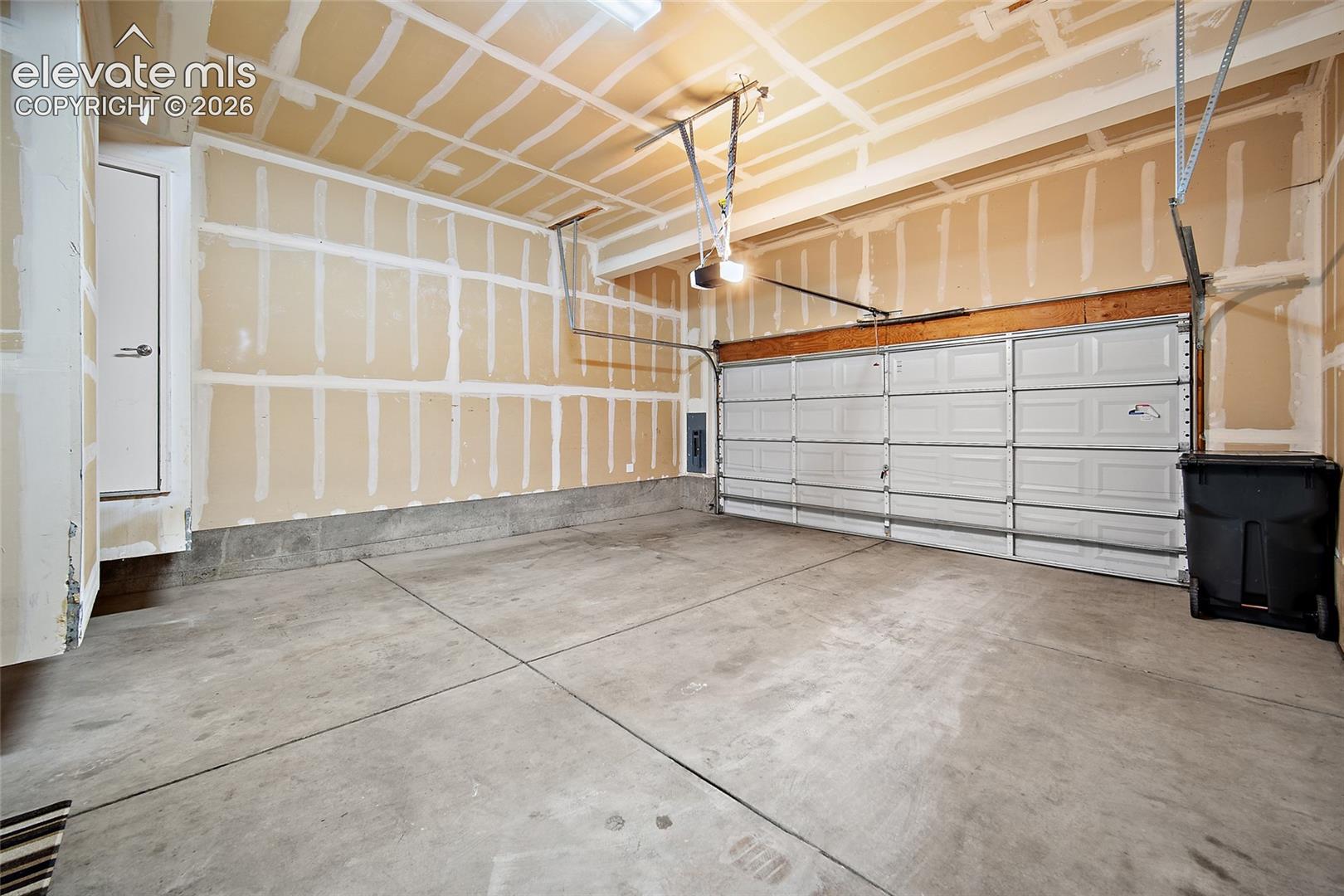 7638 Sandy Springs Point