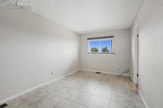 601 Autumn Place