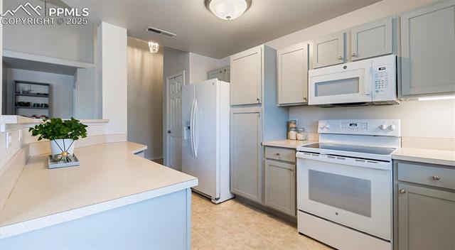 7105 Ash Creek Heights 204