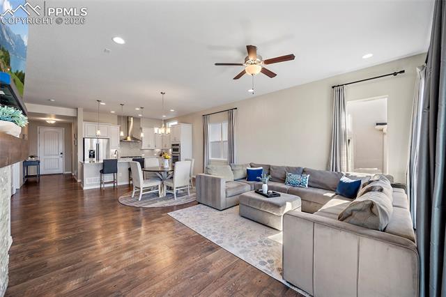 7364 Glen Forest Lane