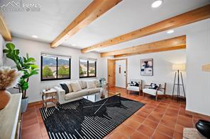 2979 Mesa Road