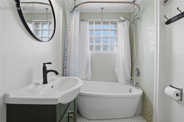 3306 W Colorado Avenue