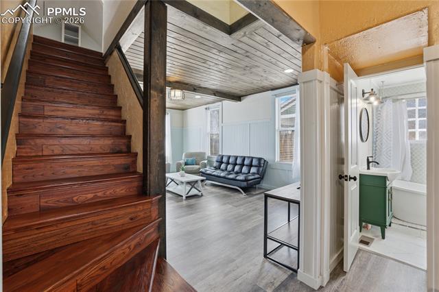 3306 W Colorado Avenue