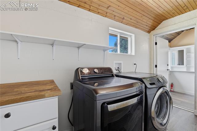 3306 W Colorado Avenue