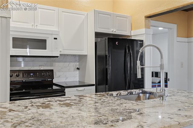 3306 W Colorado Avenue