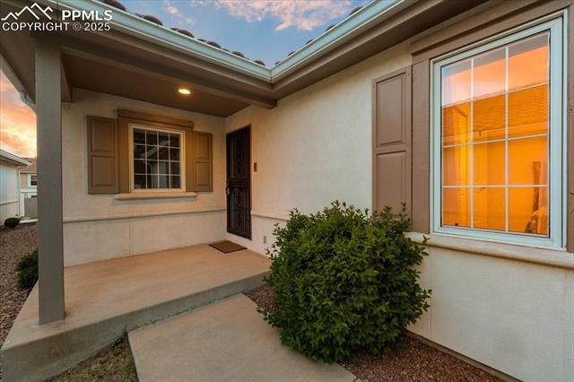 2566 Marston Height / 20-Academy