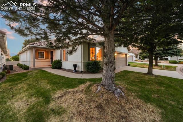 2566 Marston Height / 20-Academy