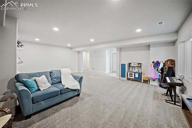 7372 Glen Forest Lane